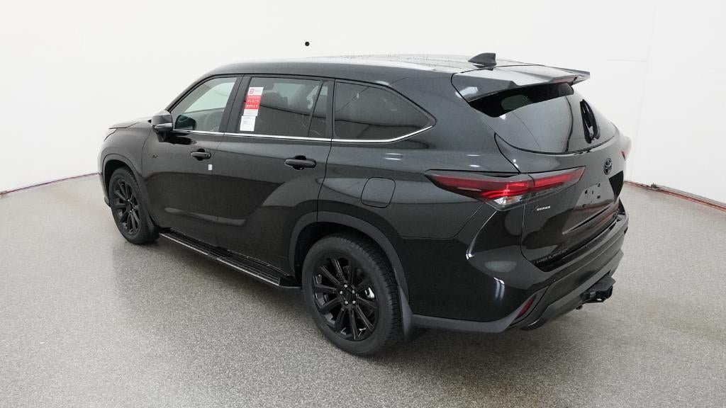 2026 Toyota Highlander — detail view